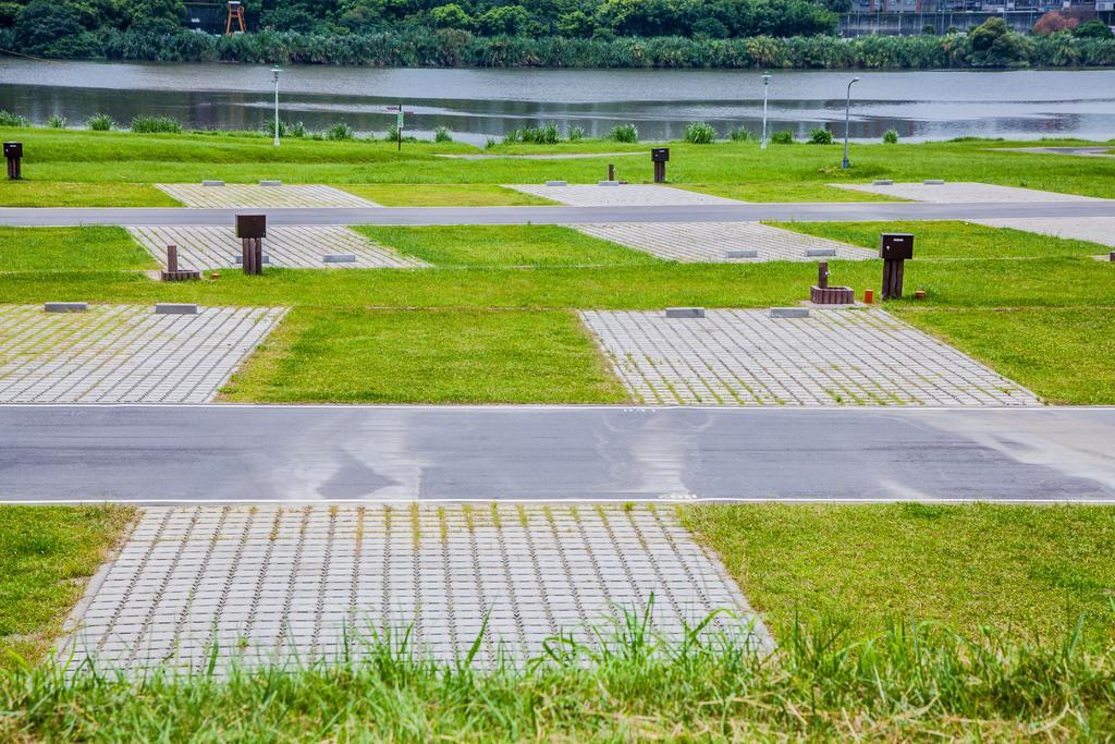 Taipei Hua Zhung Campsite Экстерьер фото